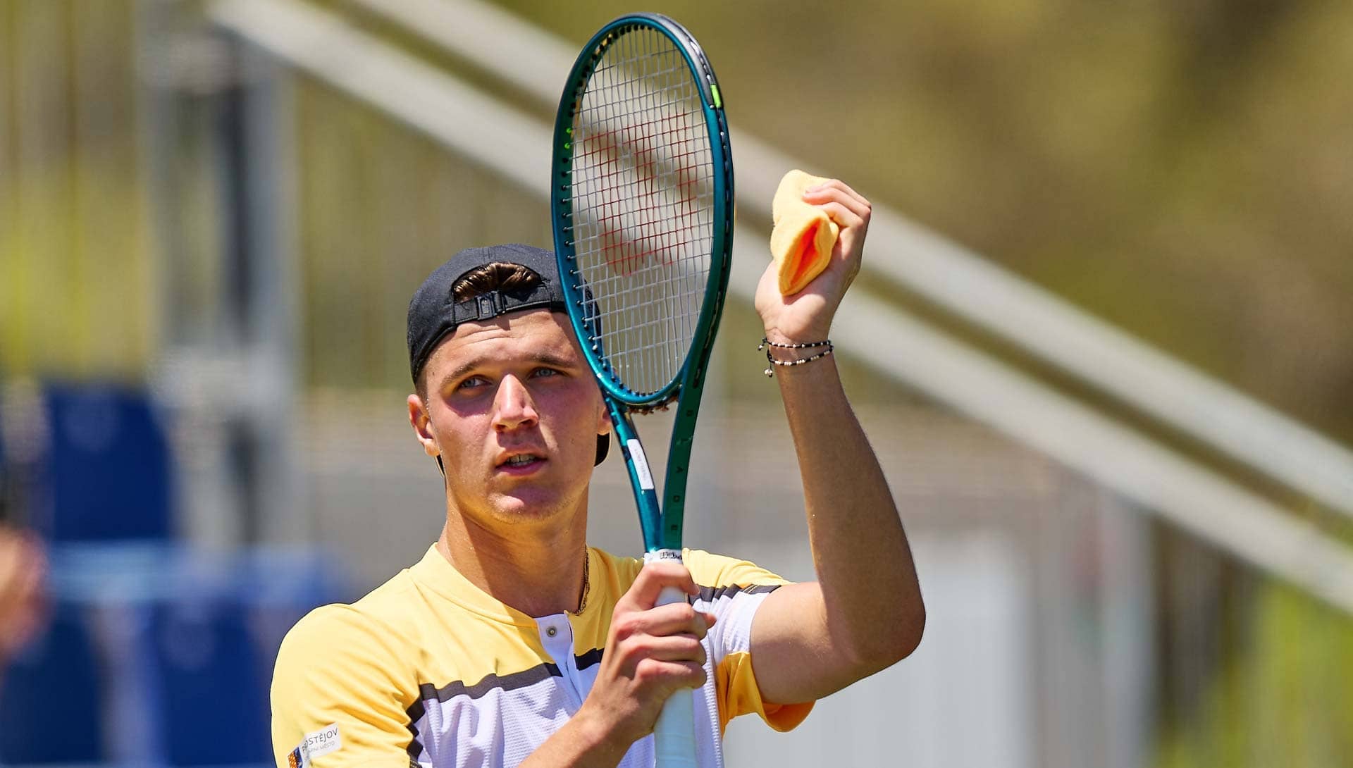 Tokyo Take-Off! Shapovalov Serves Past Johnson