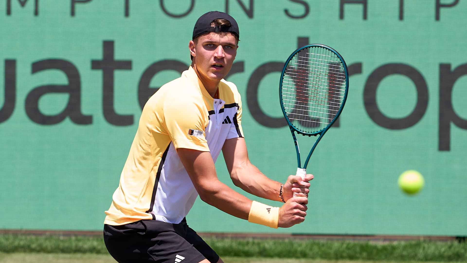 Tokyo Take-Off! Shapovalov Serves Past Johnson