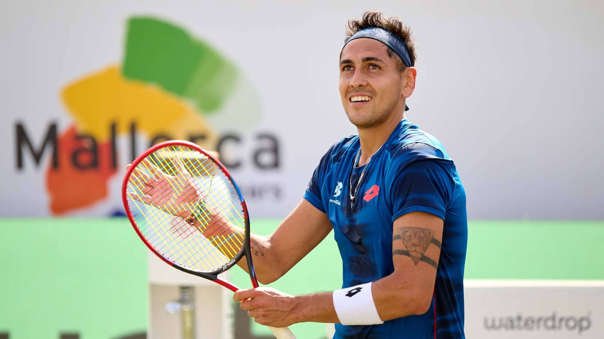 Tokyo Take-Off! Shapovalov Serves Past Johnson