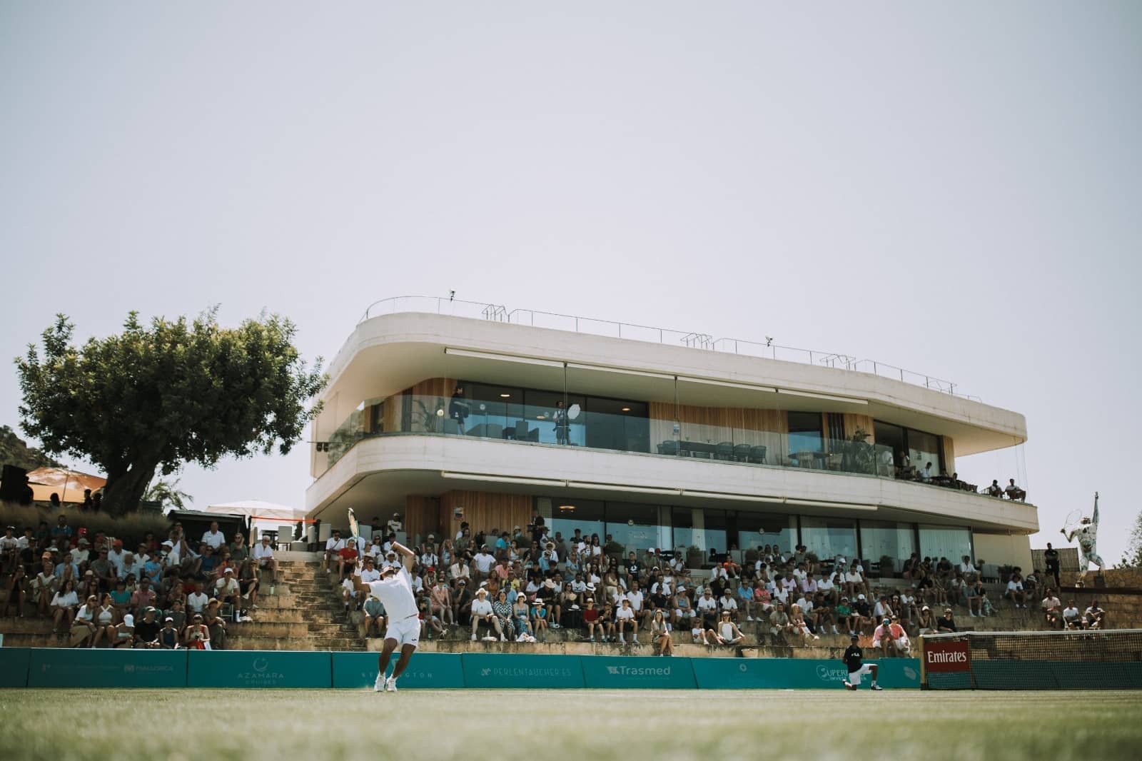 Tokyo Take-Off! Shapovalov Serves Past Johnson